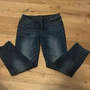 Judy Blue Los Angeles relaxed fit blue jeans size 30